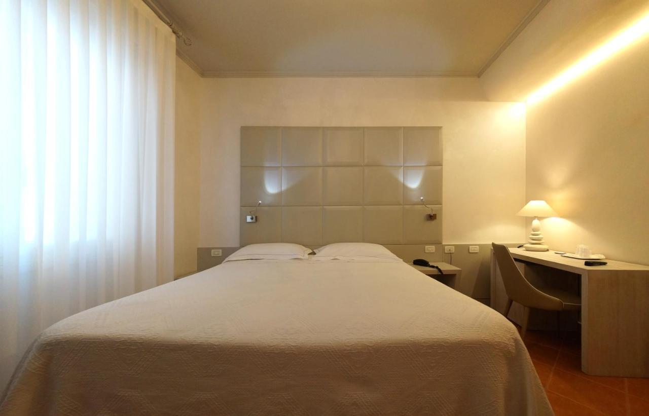 Albergo Morandi Реджонель-Эмилия Экстерьер фото
