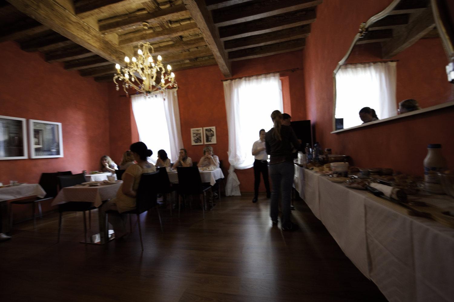 Albergo Morandi Реджонель-Эмилия Экстерьер фото